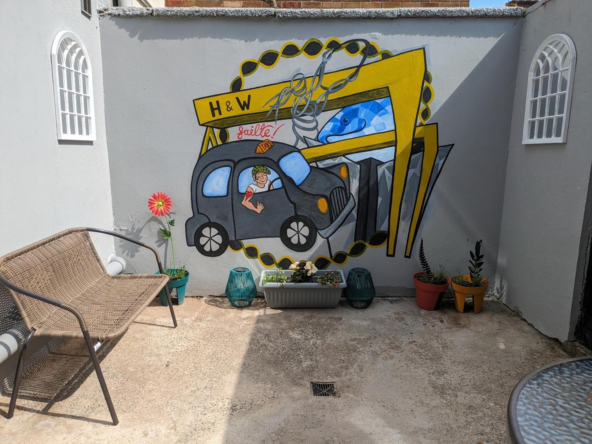 Maire Toireasa - Cosy Refurbished Property In The Gaeltacht Quarter Belfast Room photo